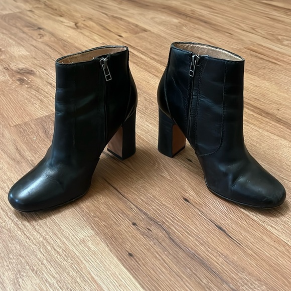 Madewell black leather boots, size 7 - Picture 3 of 6